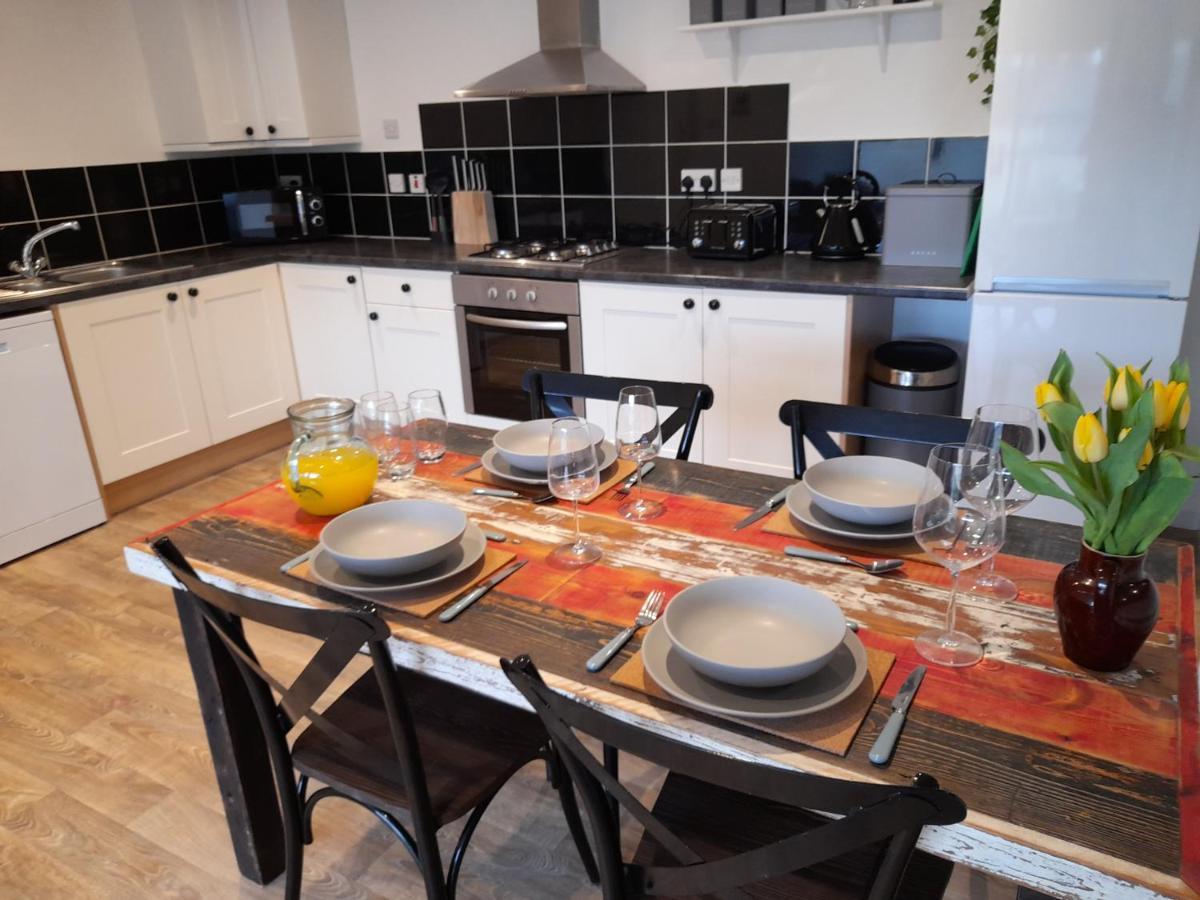 High Tide - 2 Bed Sunny Holiday Home Near Beach With Garden And Parking Combe Martin Exterior photo
